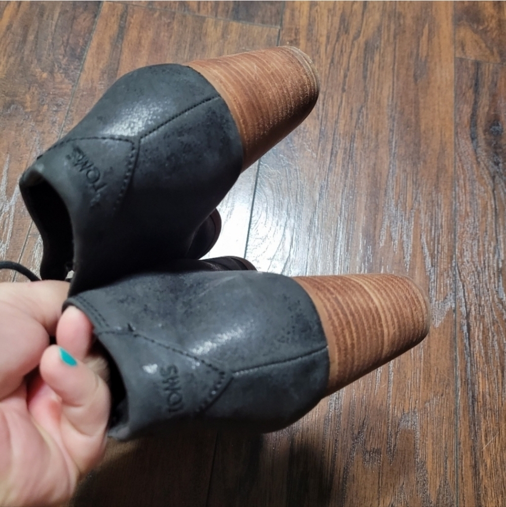 Toms Lunata Size 10 Women's Black Ankle Boots - Picture 6 of 9